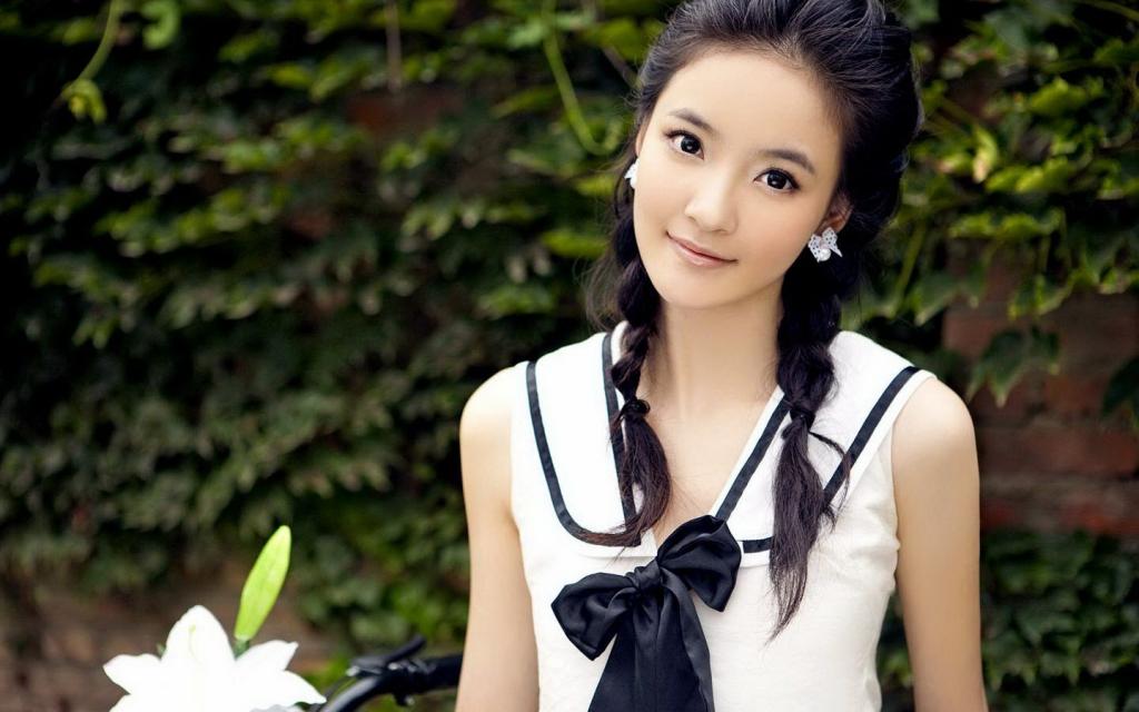 刘雨欣(蜜桃yoyo)图片