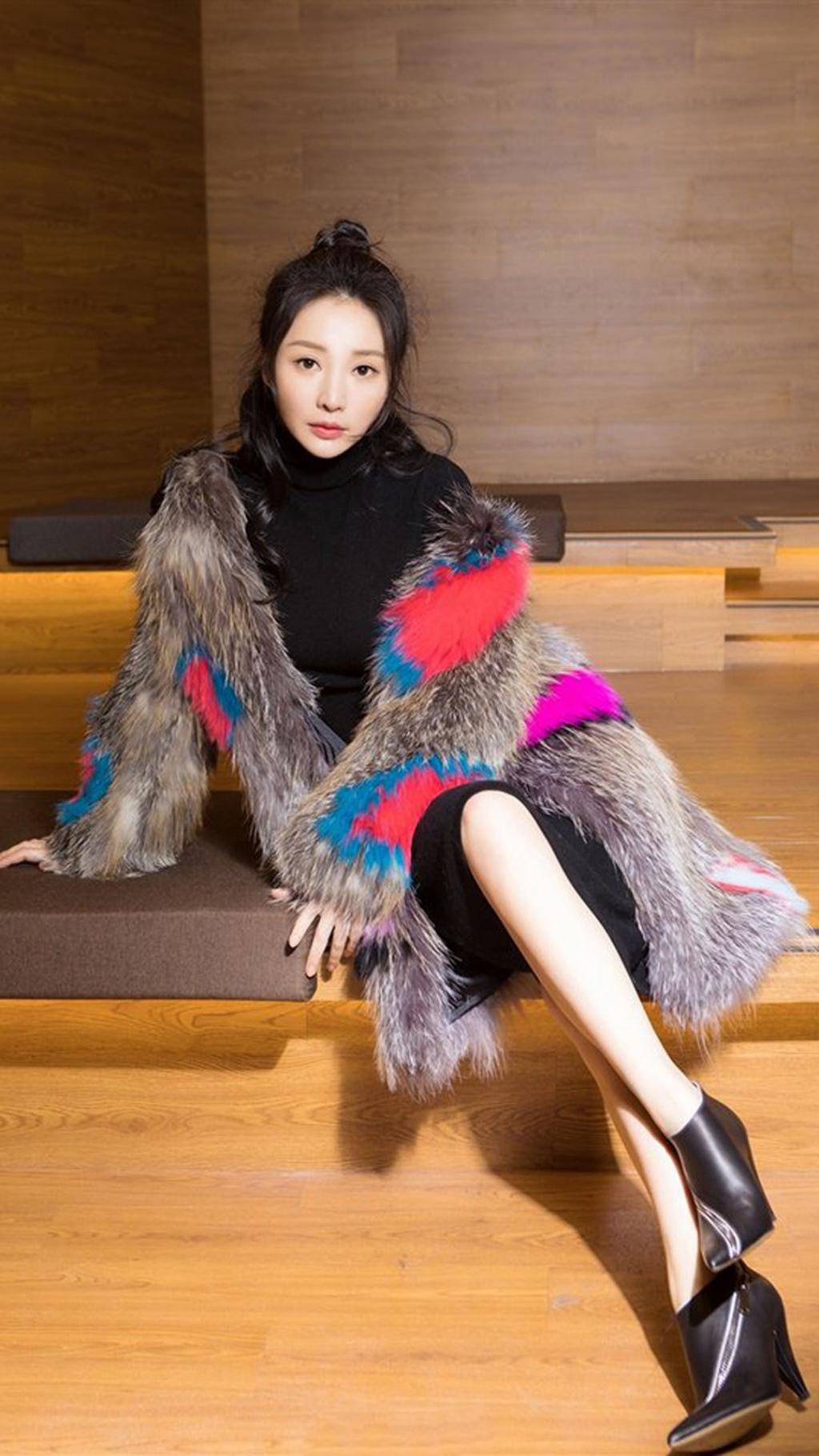 时尚性感女神柳岩唯美写真