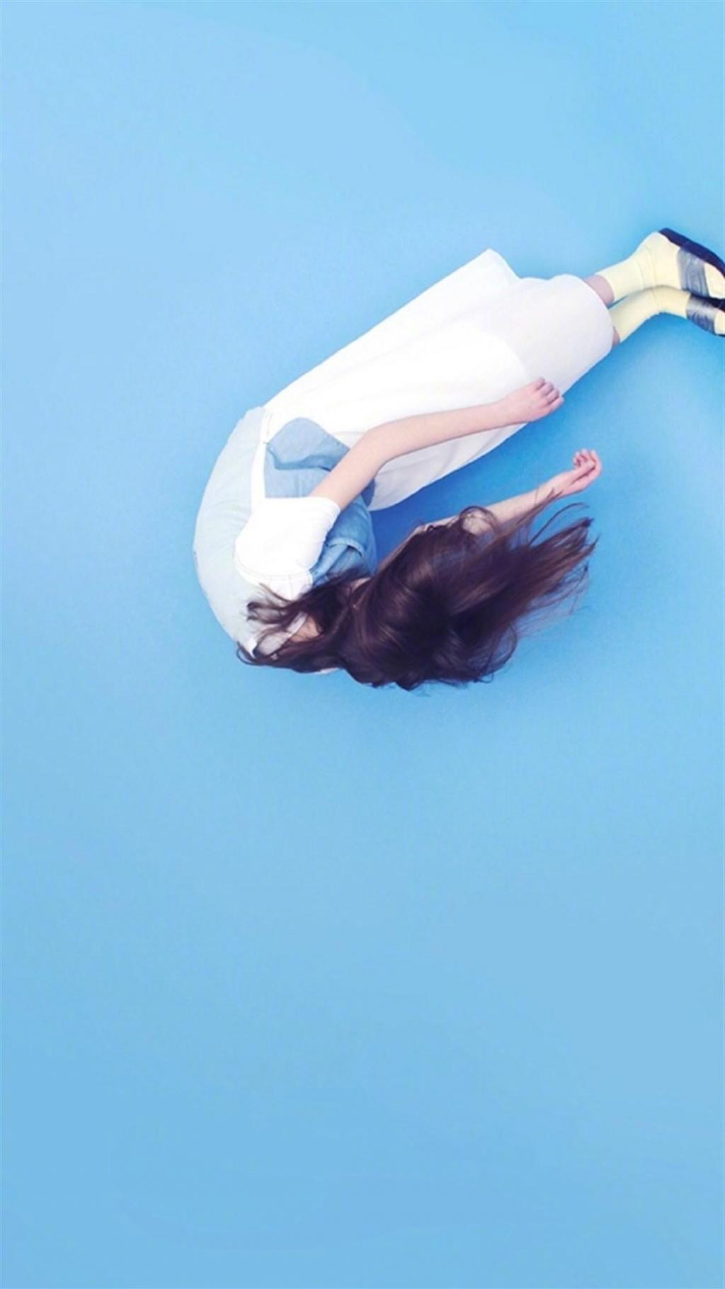 蓝色系夏天锁屏背景