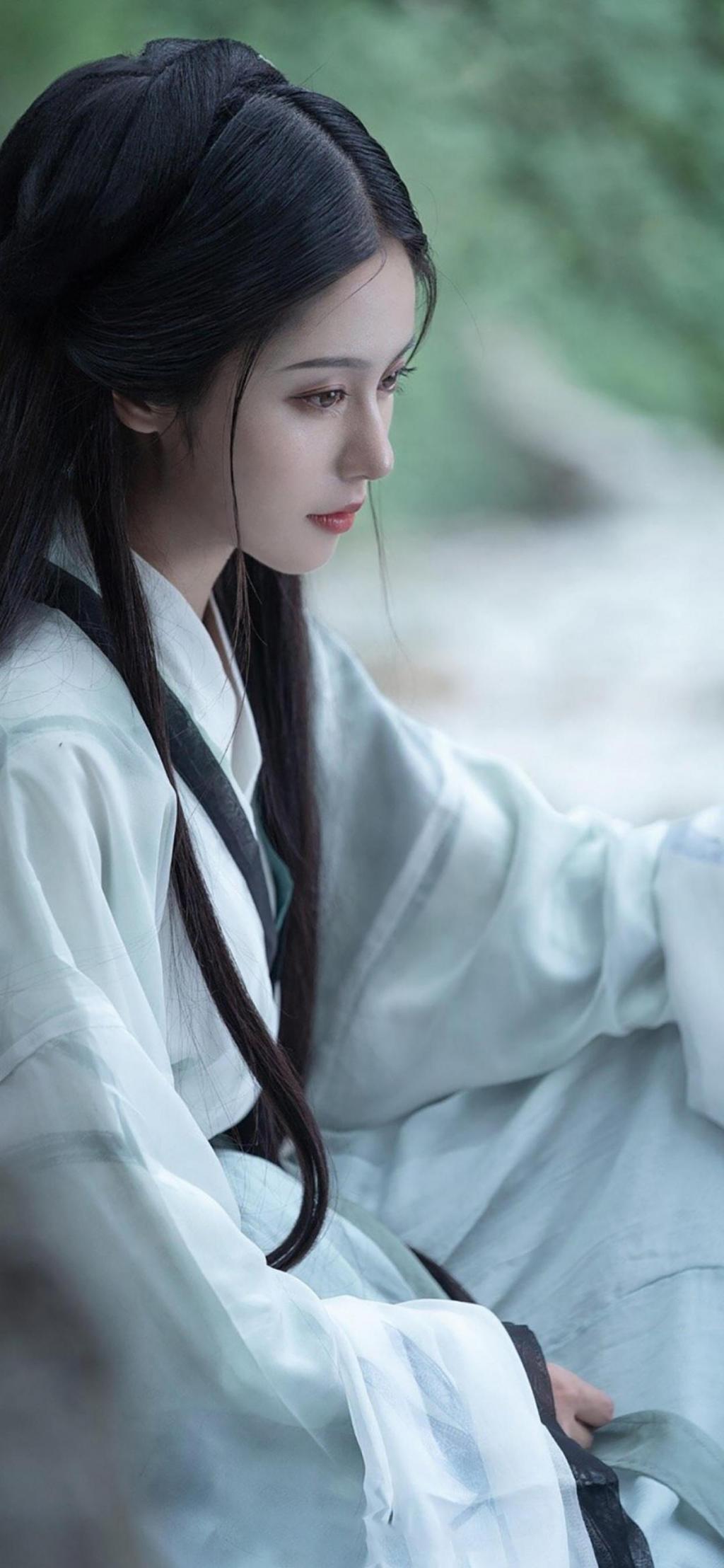 清丽脱俗的绝美古风美人