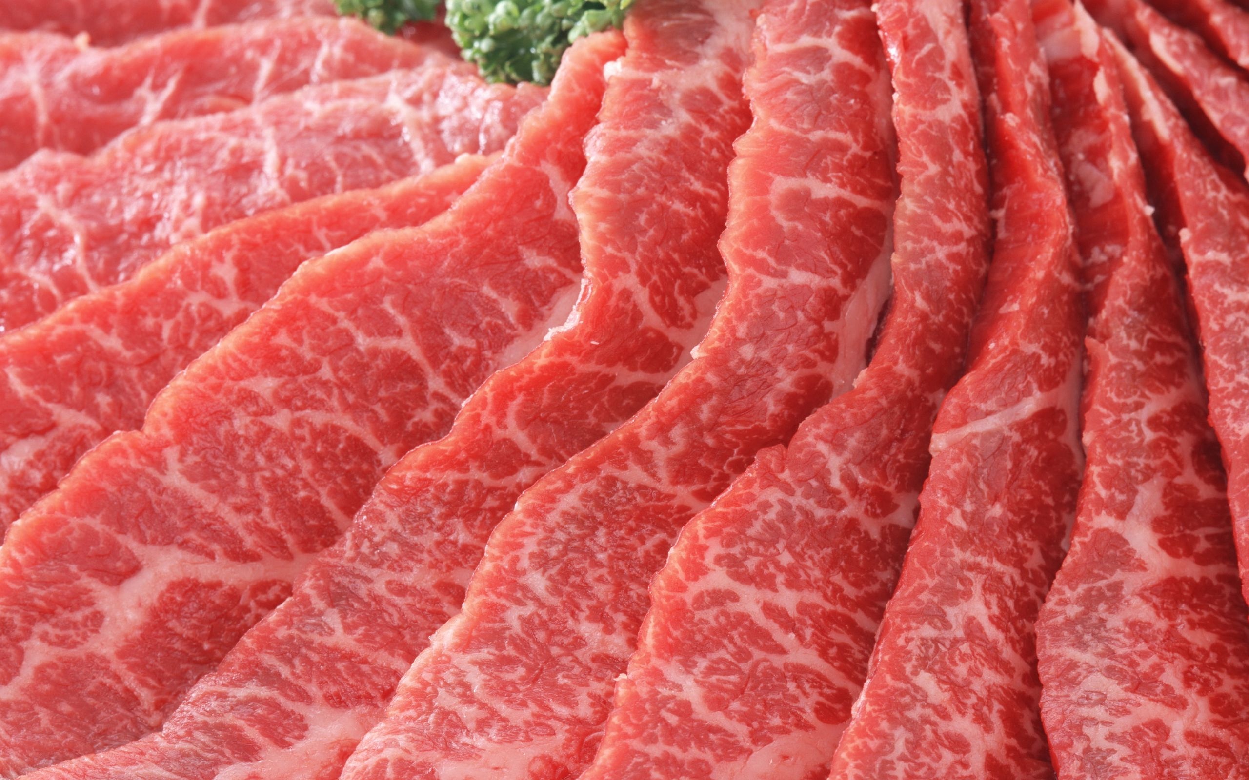 上等的雪花牛肉食材图片