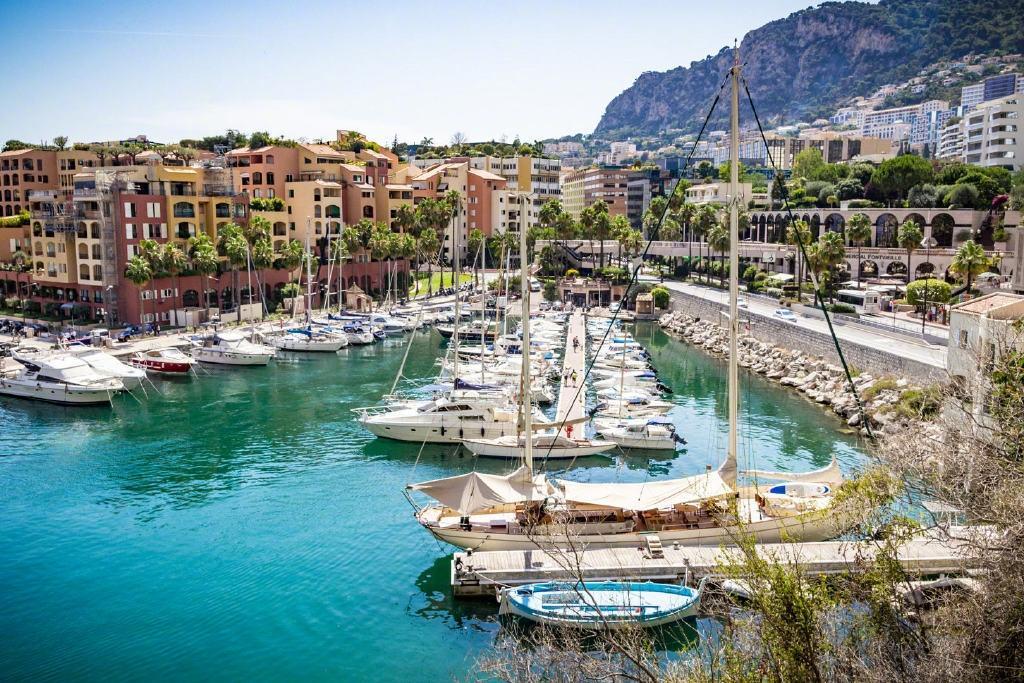 荷兰羊角村迷人小镇风情写真