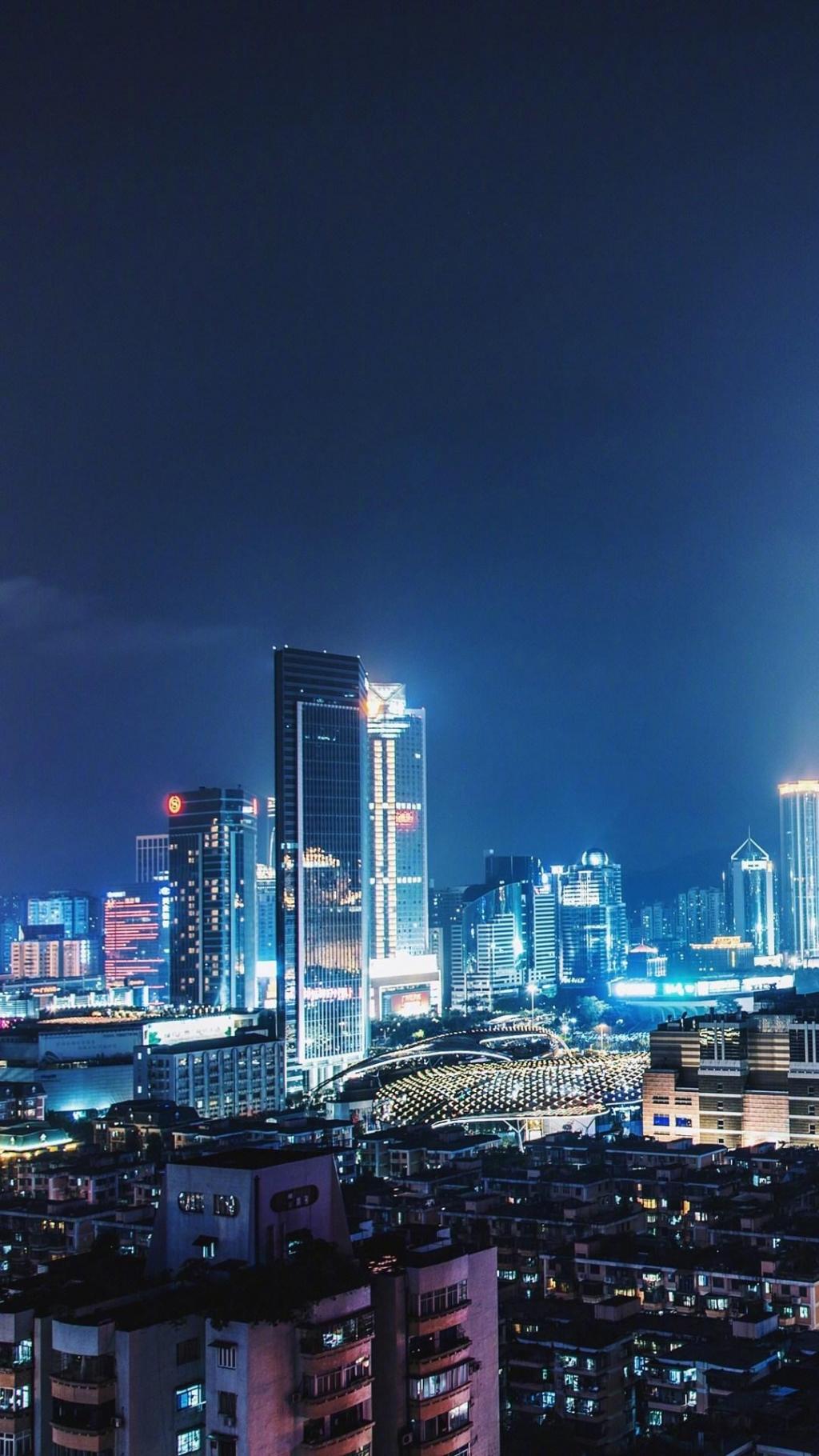 城市夜景灯火辉煌