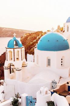 希腊圣托里尼岛伊亚小镇