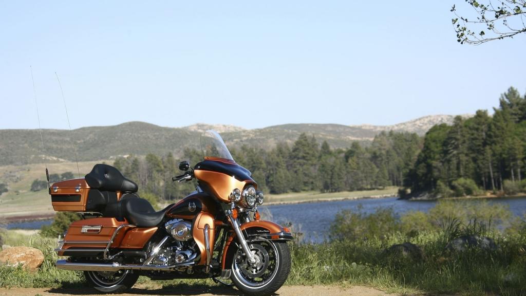 帅气哈雷戴维森摩托车