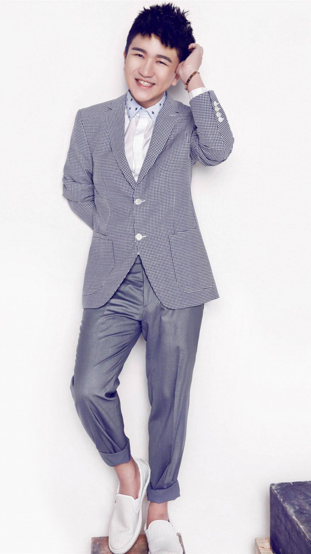 当红主持人张大大