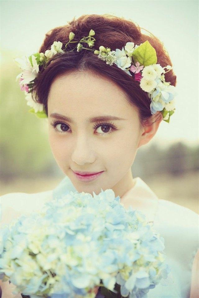 美女演员刘萌萌气质写真