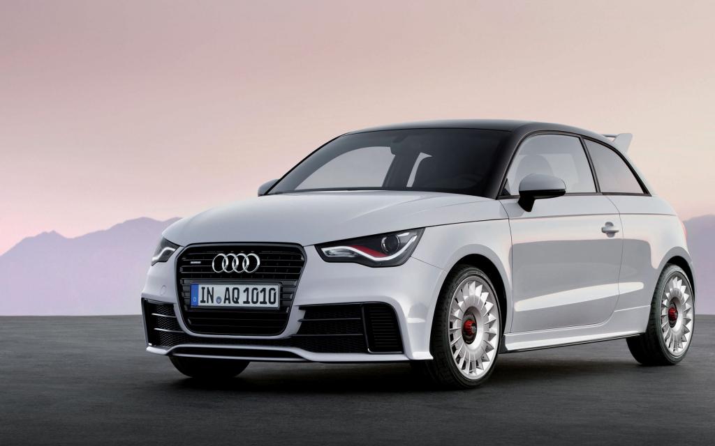 2013银色奥迪A1轿车图片