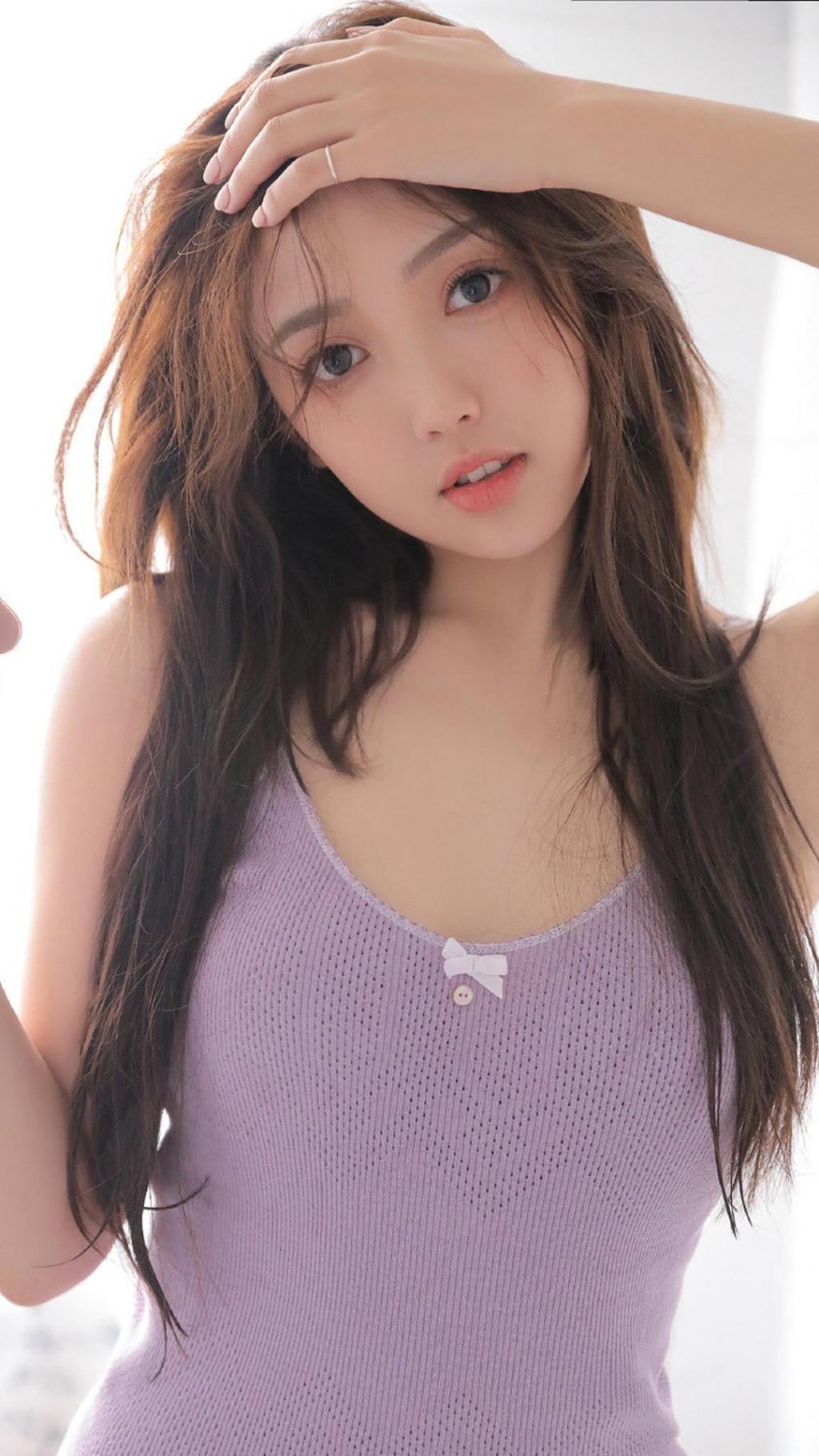 性感美女浴室诱惑写真