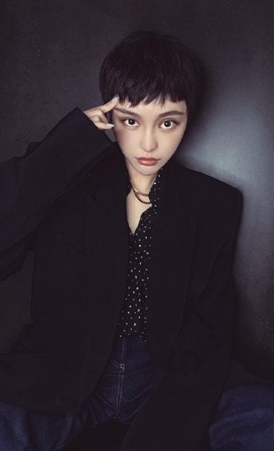 甜美个性女神周扬青