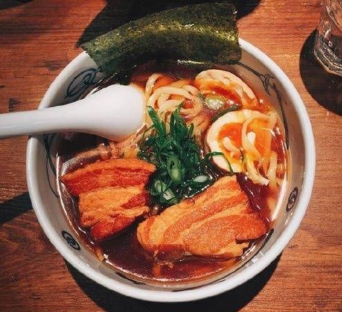 垂涎欲滴的煮泡面