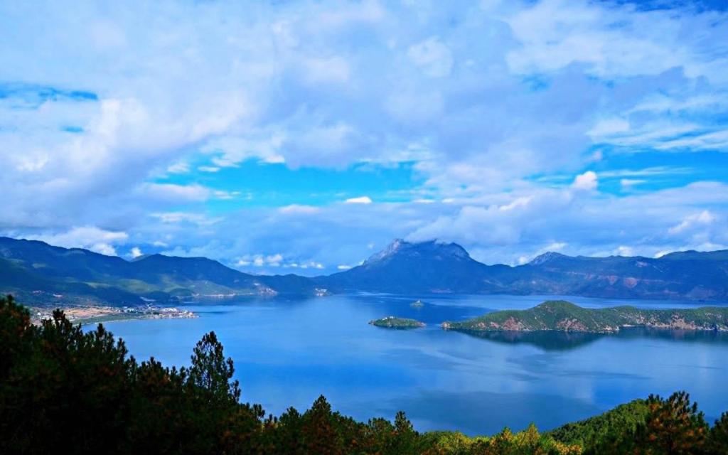 云南泸沽湖优美风光美景