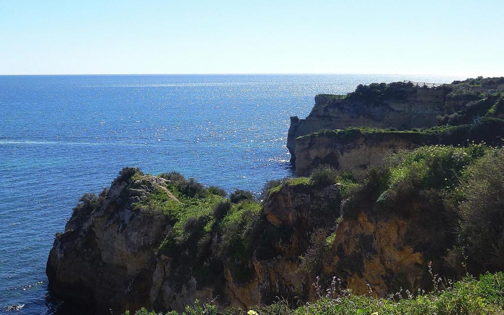 葡萄牙阿尔加维迷人海岸风光