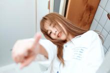 红唇黑色美女私房写真