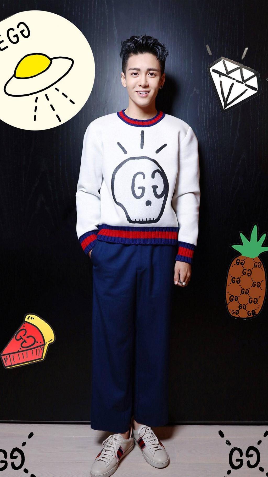 帅气小鲜肉曾舜晞写真