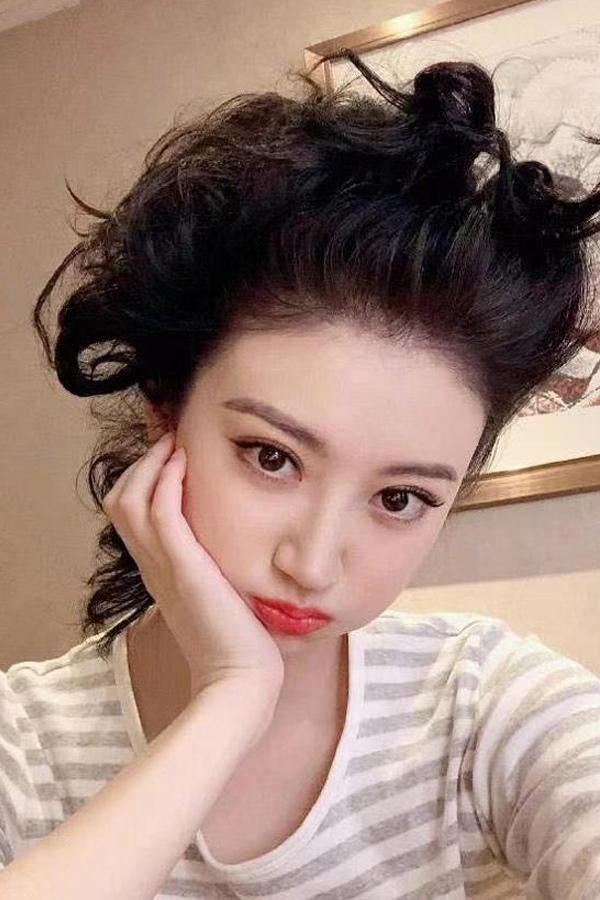 最能hold住爆炸头的女明星