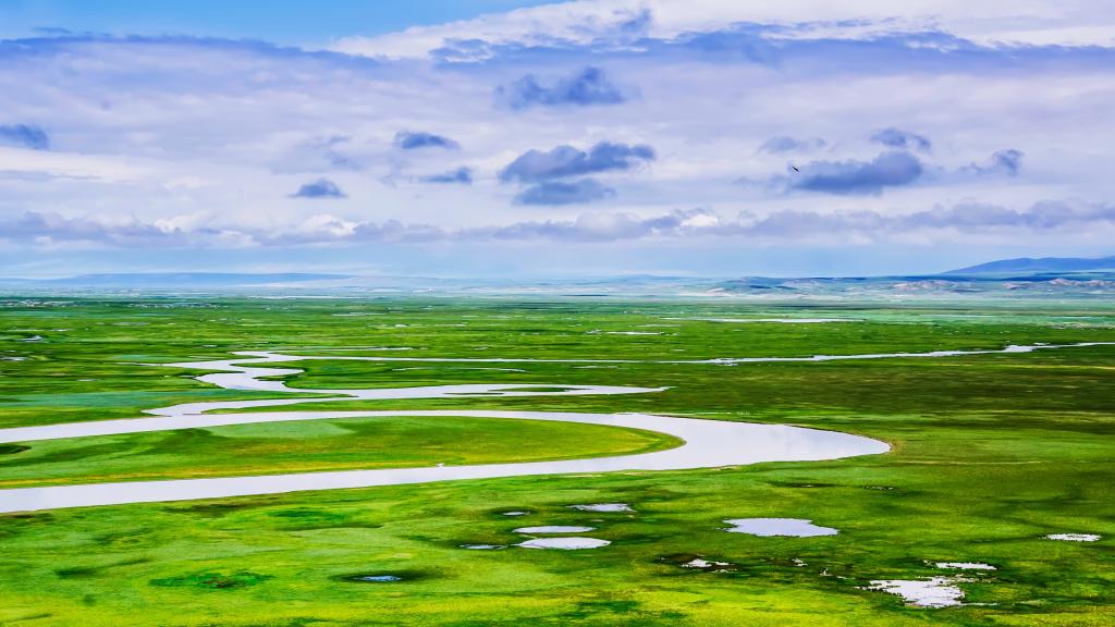 巴音布鲁克草原风景