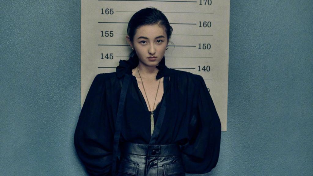 《唐人街探案3》时尚芭莎电子刊最新写真