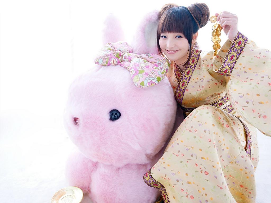 金莎《兔女郎》兔年图片