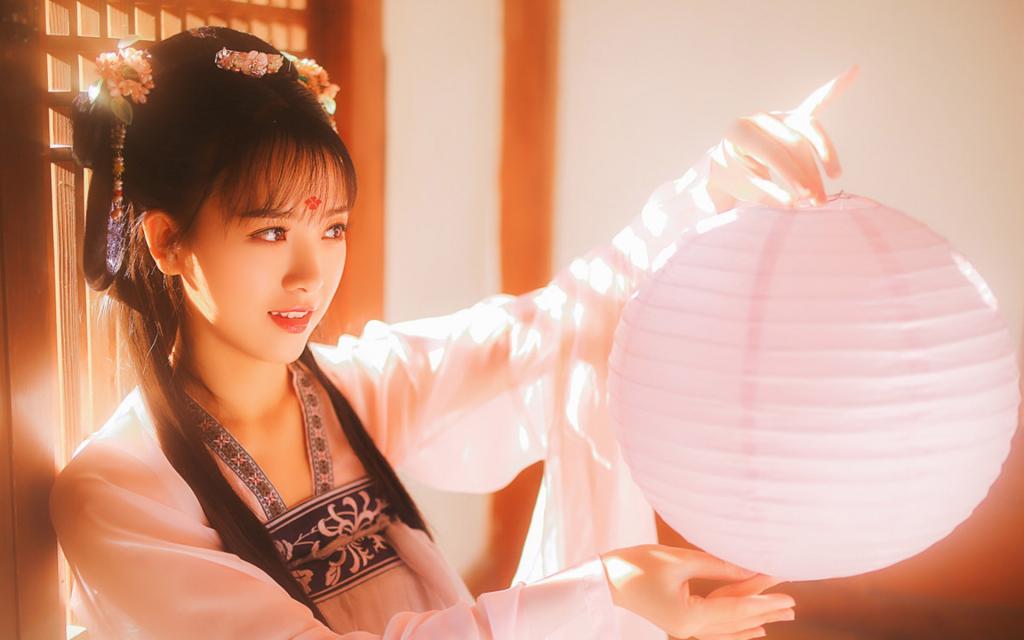 唯美的古装少女