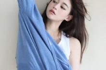 清凉美女慵懒性感私房写真