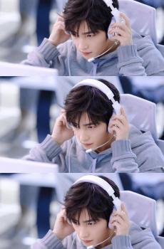 《全职高手》帅气叶修剧照-0