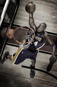 NBA巨星科比退役一周年